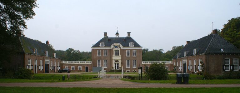 De Zwaluwenburg CC Kasteelbeer copy 768x298