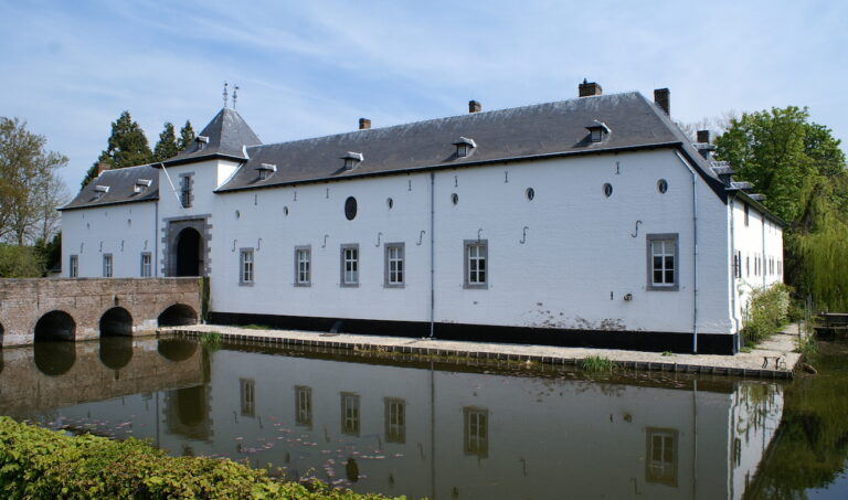 Kasteel Geulle CC Kasteelbeer copy 768x453