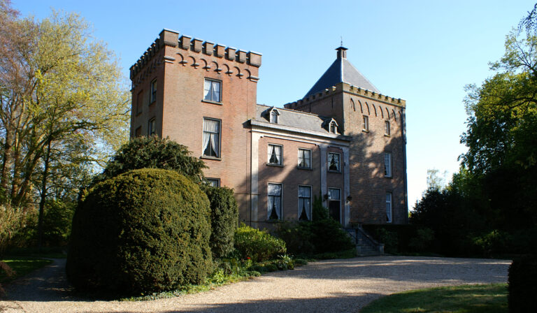 Landgoed Rhijnestein CC Kasteelbeer copy 768x448