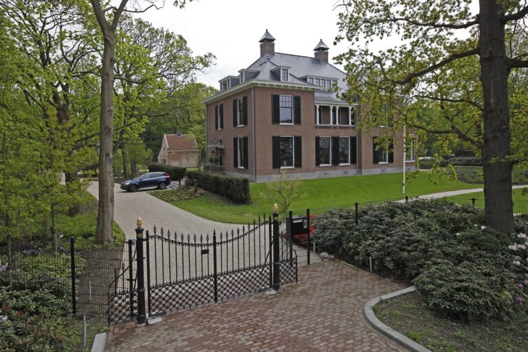 Vredenoord Voorzijde 768x512