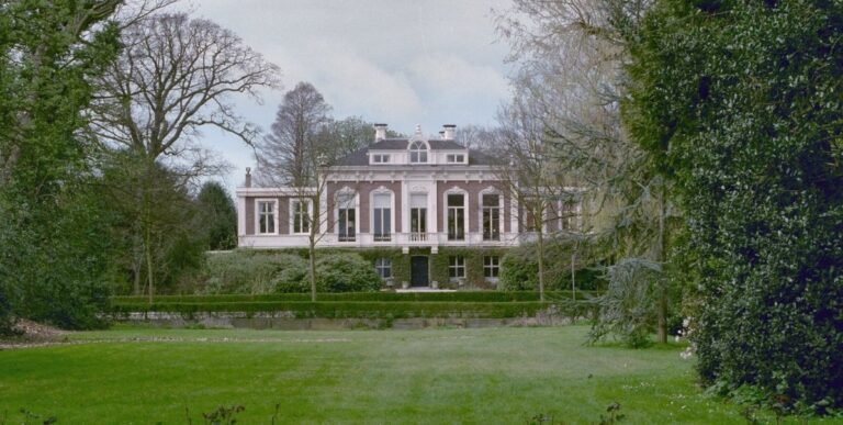 Vroenhof CC Gerard Dukker Rijksdienst voor het Cultureel Erfgoed copy 768x387