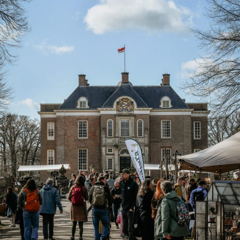 van website Middachten 768x768