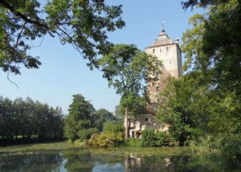 Ridderhofstad-Den-Ham--Uit Monumentaal